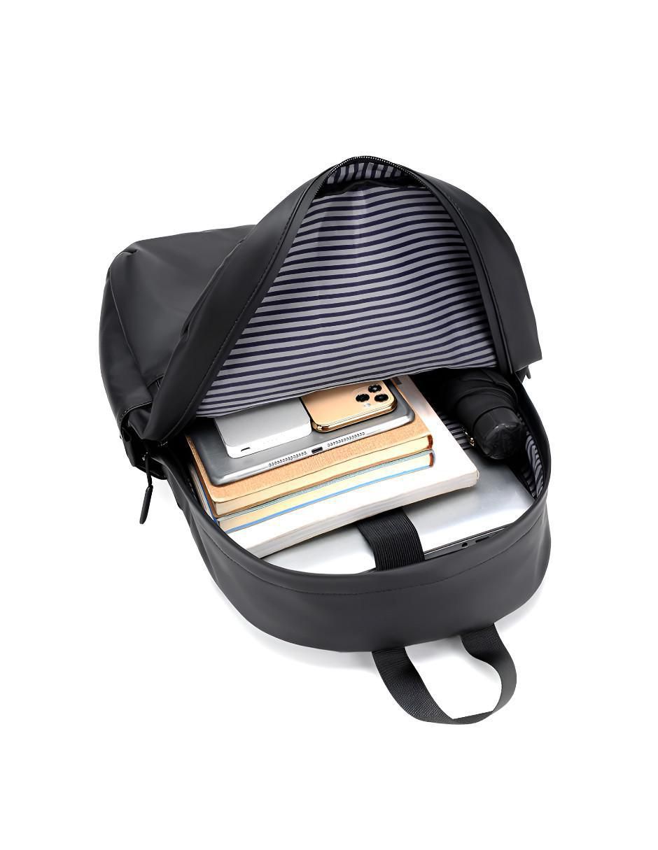 Mochila con portalaptop impermeable 4