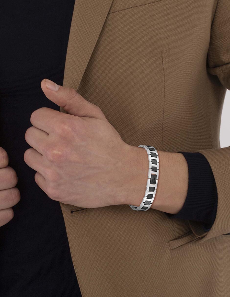 Brazalete Metropole acabado mate 2