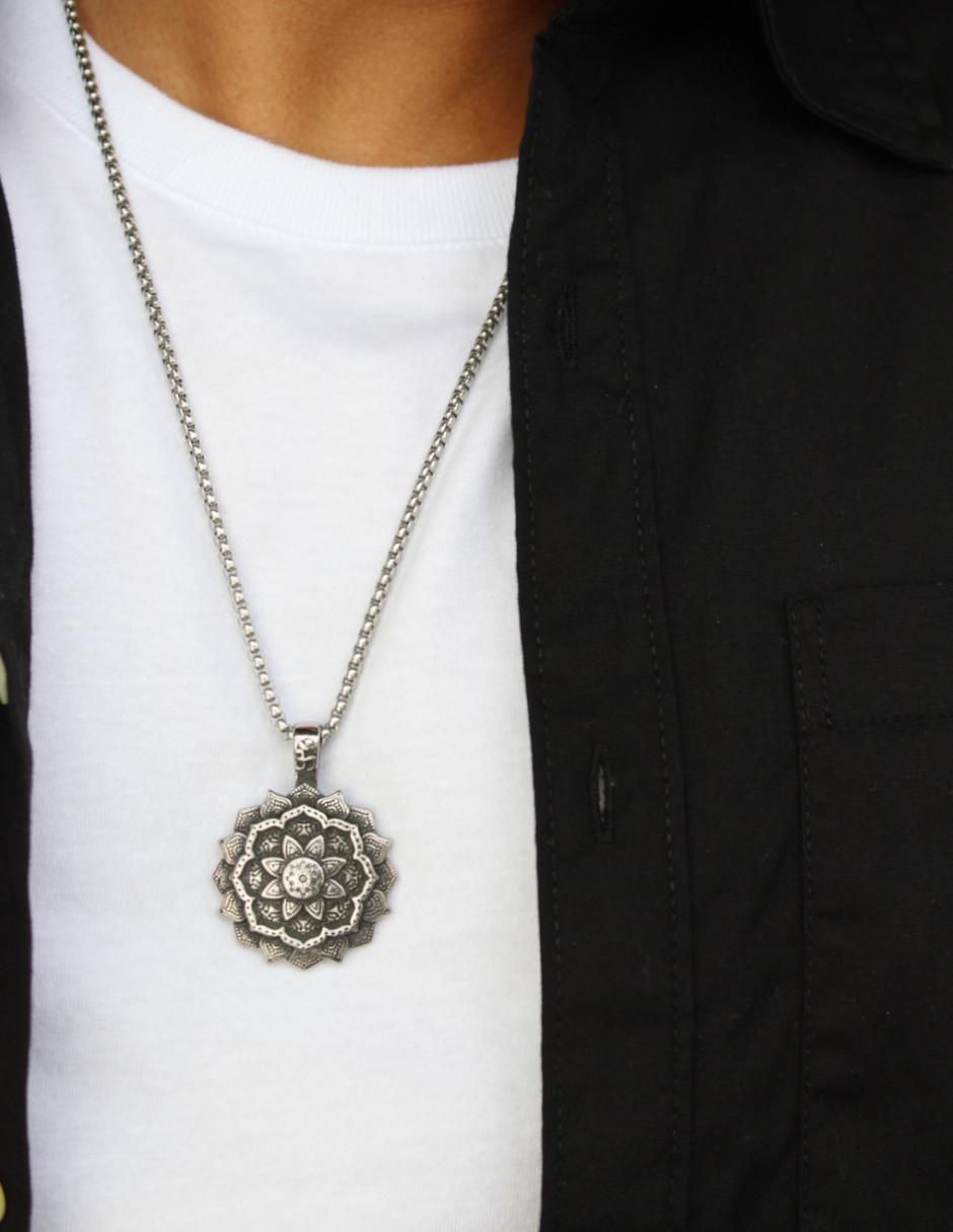 Collar flor 3