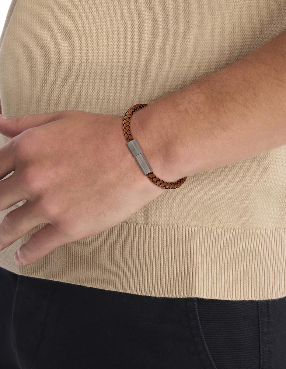 Pulsera de piel Industrial Facets acabado mate 3