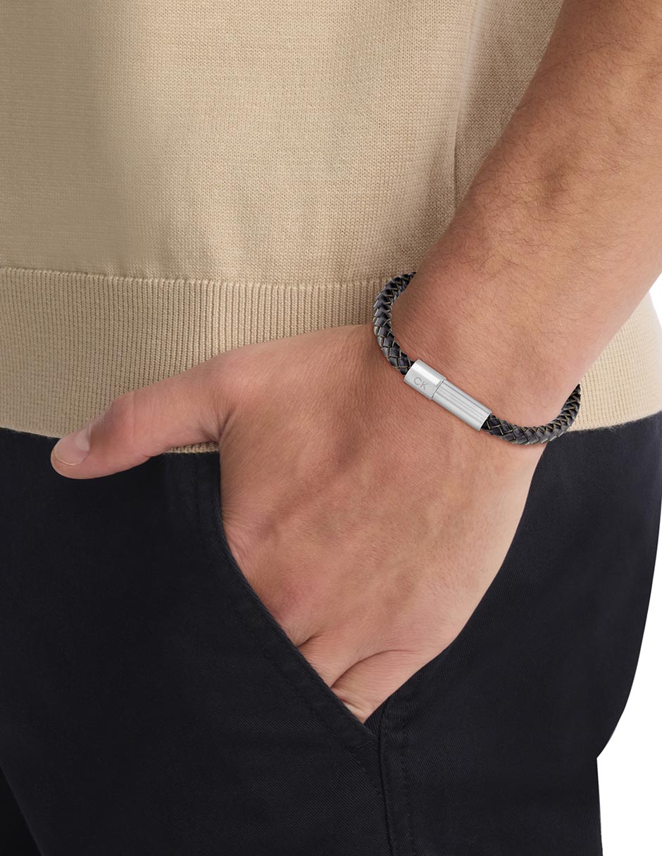 Pulsera de piel Industrial Facets acabado mate 3