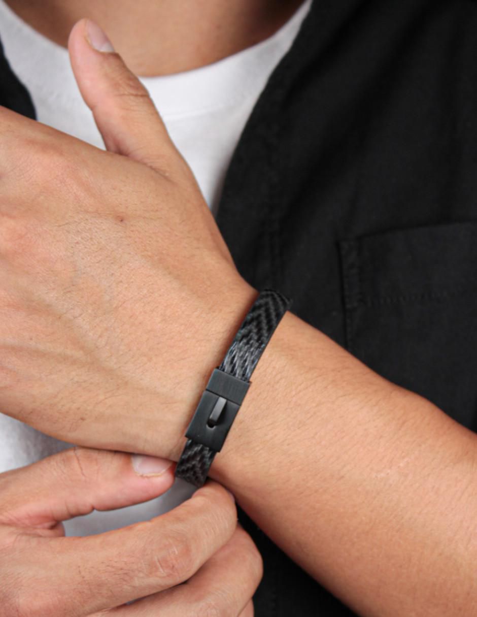 Pulsera Black acabado pulido 3