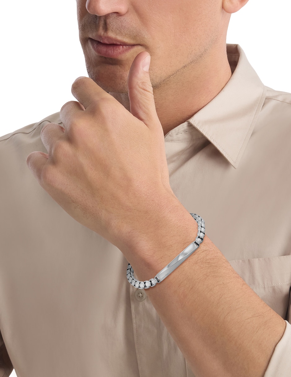 Brazalete Calvin Klein Iconic Id con acabado brillante 2
