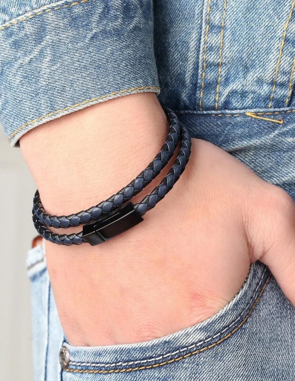 Pulsera Black con acabado pulido