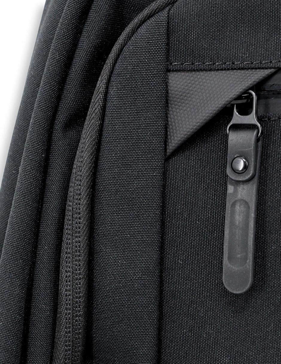 Mochila con portalaptop 6