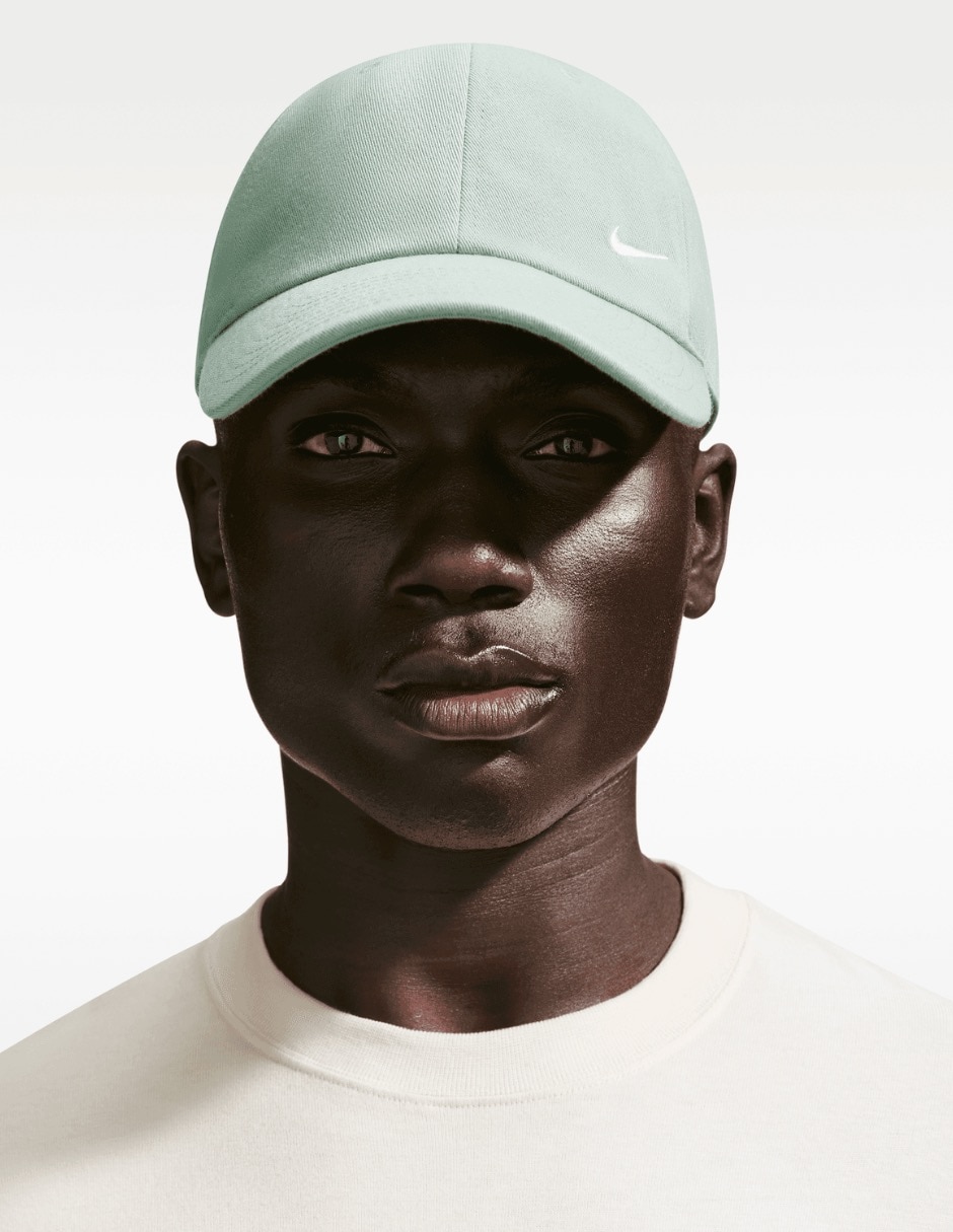 Gorra visera curva hebilla casual nike u nk club cap u cb sm swsh l unisex