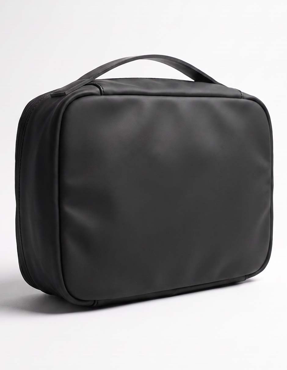 Neceser impermeable para hombre 2