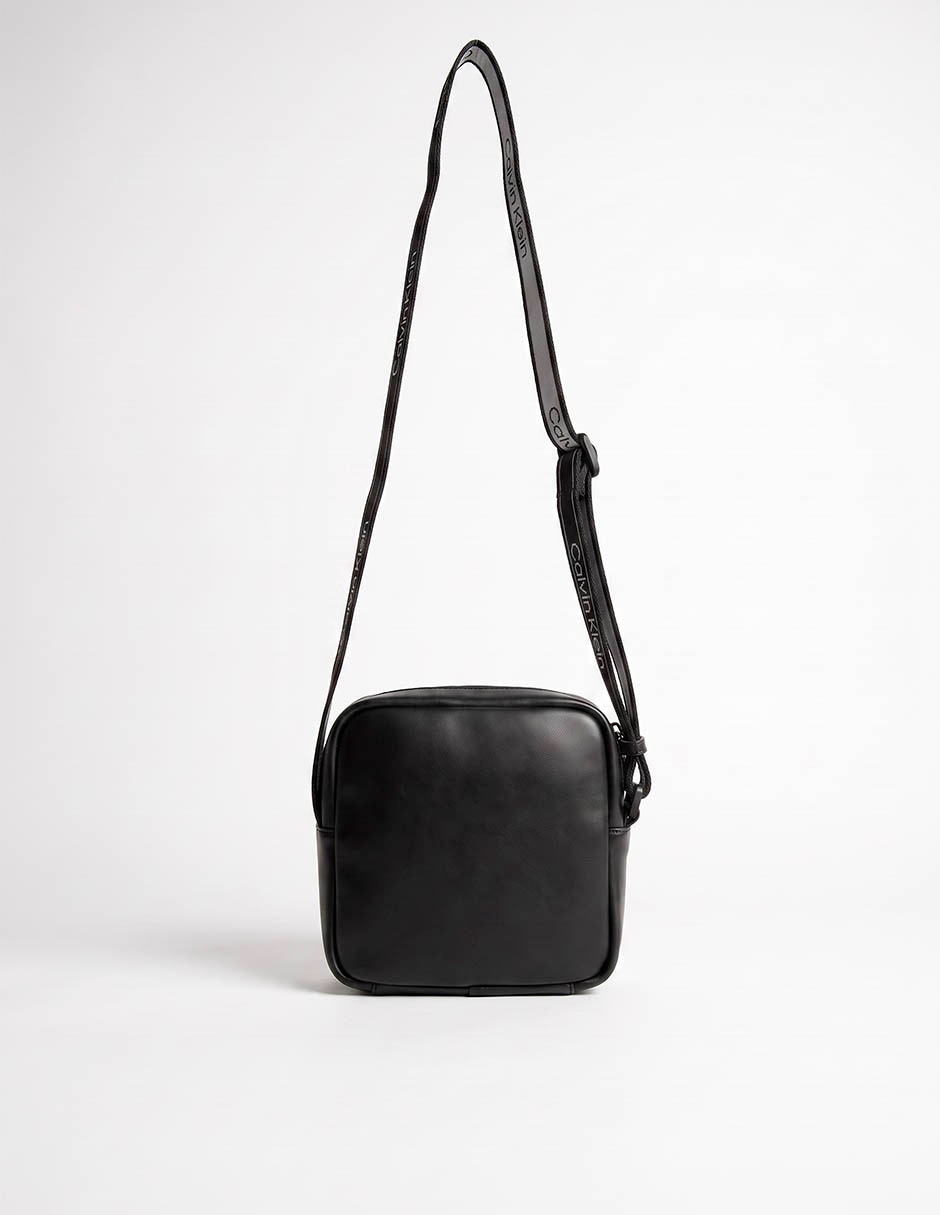 Bolsa crossbody calvin klein para hombre 2