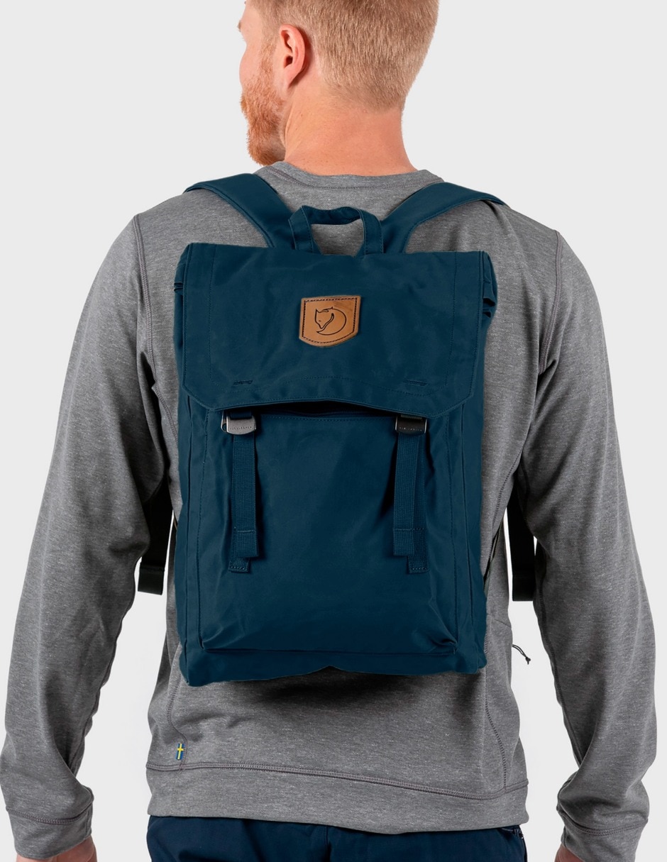 Mochila con portalaptop impermeable 3